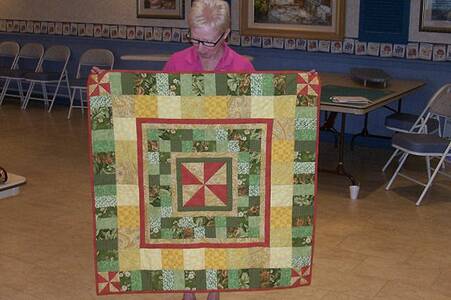 Dee Dean, Retreat Quilt �Simply Sunny�