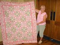 Nancy McCurry made this very pretty quilt